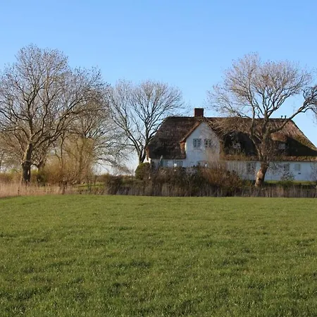 Poppenbuell Thatched House Casa de Férias *